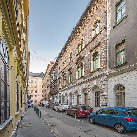 District 6Th Sense Apartment Budapeşte Dış mekan fotoğraf